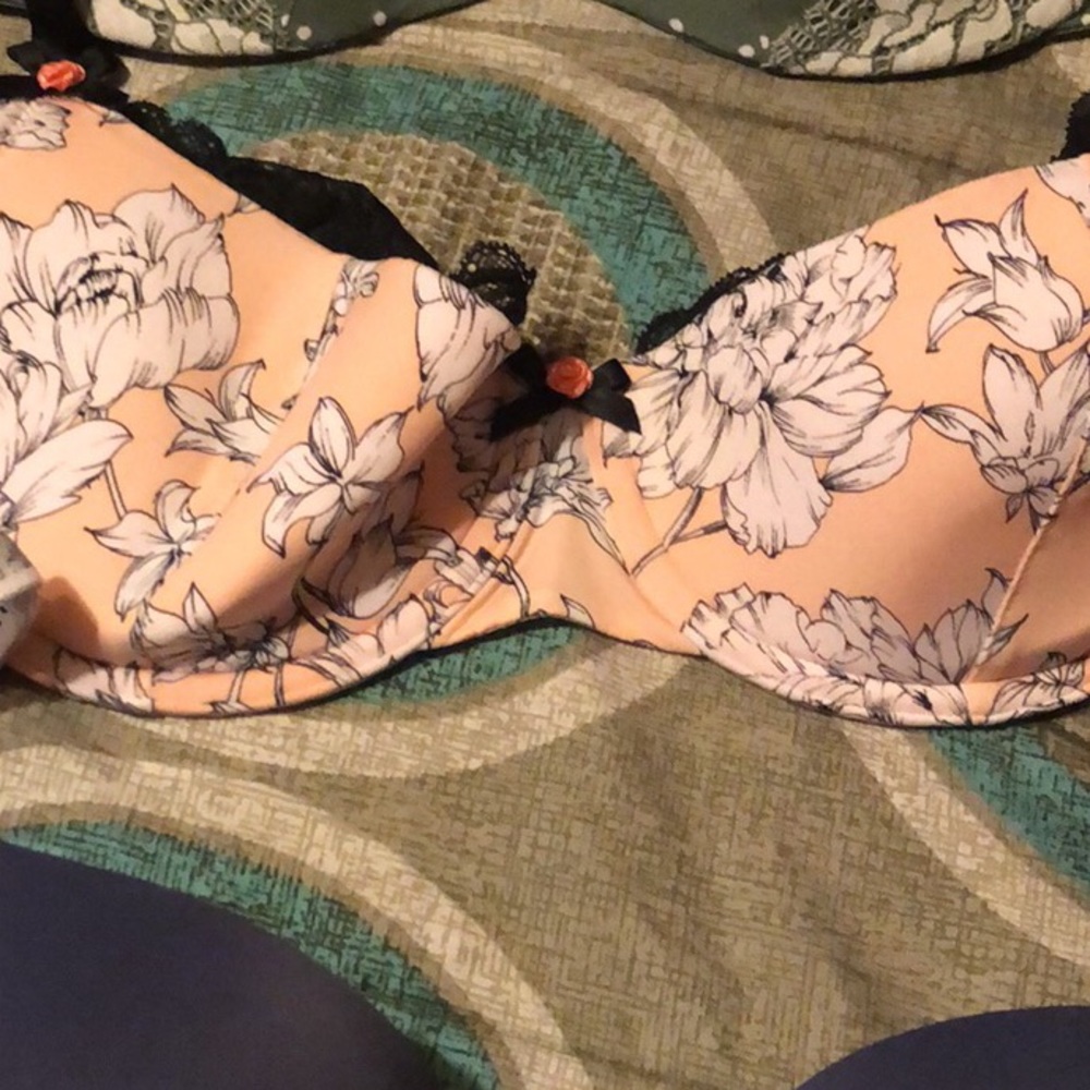 Ladies Brassiere